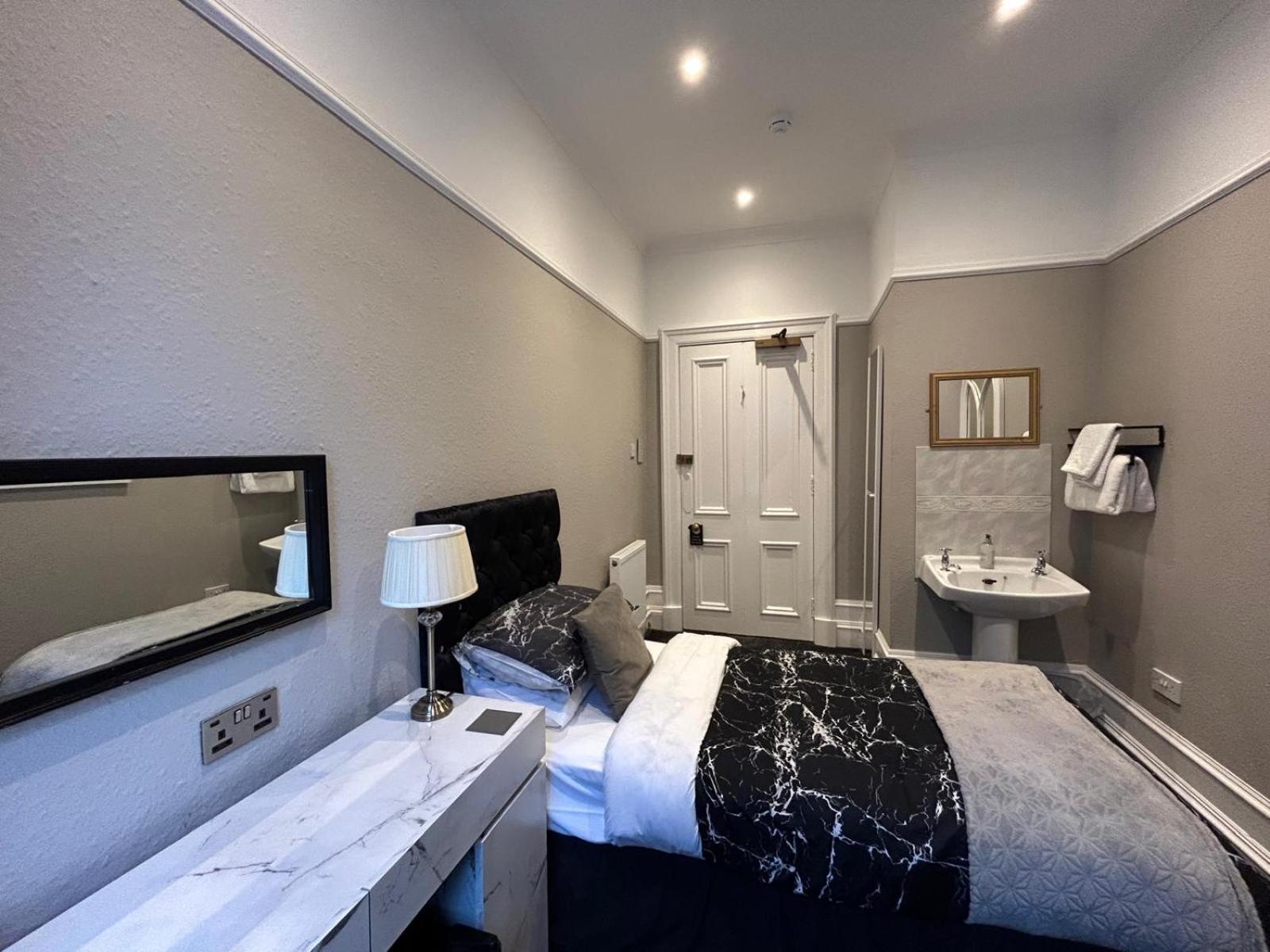 Lochnagar Guest House 阿伯丁 外观 照片